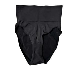 NEW Skims Seamless Sculpt Mid Waist Brief Onyx Women’s S/M